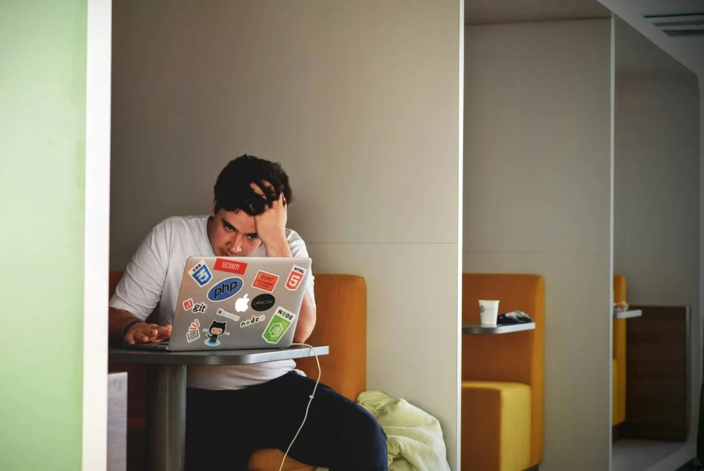 man confused by public records on credit report